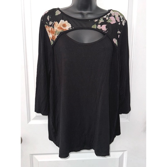 Kim & Cami Tops - Kim & Cami black top